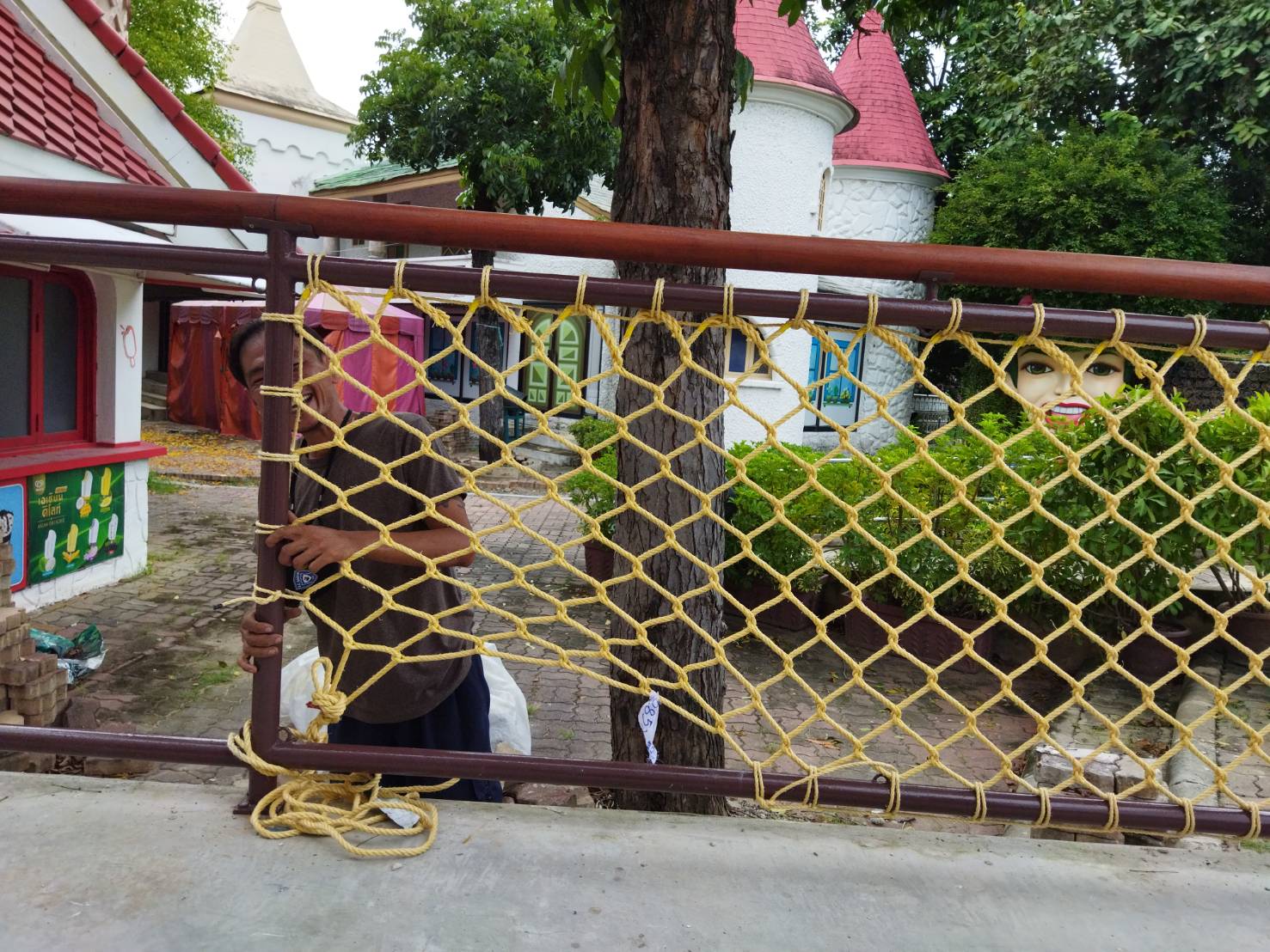 Review ตาข่ายราวสะพาน ตกแต่งทางเดิน สะพาน ตาข่ายกันตกระเบียง