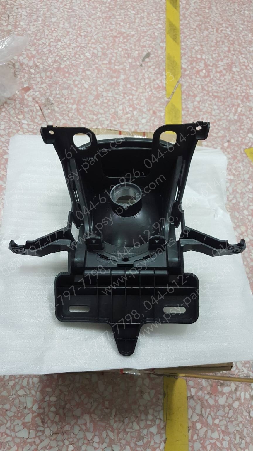 ขาไฟท้าย FILANO แท้ๆ 1DR-H4711-00