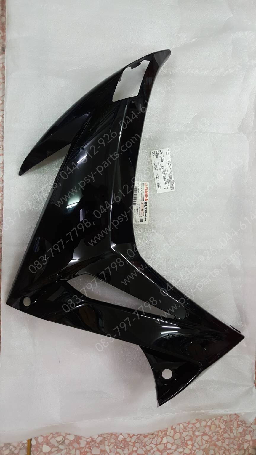 บังลม X 1R135 แท้ๆ ขวา-สีดำ 4S3-F8312-00-P0