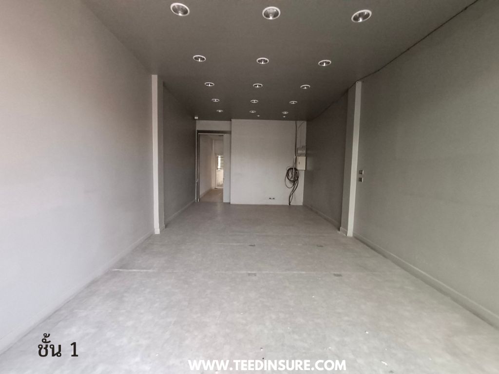 อาคารพาณิชย์ โคกกรวด