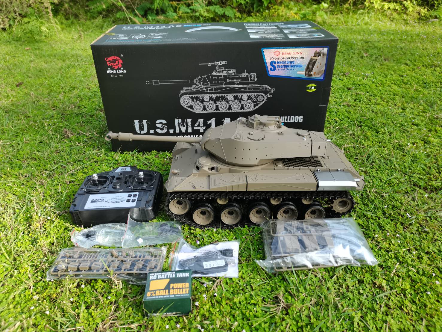 รถถังบังคับ HENG LONG 1/16 U.S. M41A3 WALKER BULLDOG ระบบชุดเกียร์โลหะ ยิงกระสุนได้มีควันและเสียงเคื่องยนต์ ระบบการทำงานเหมือนจริงมากๆ