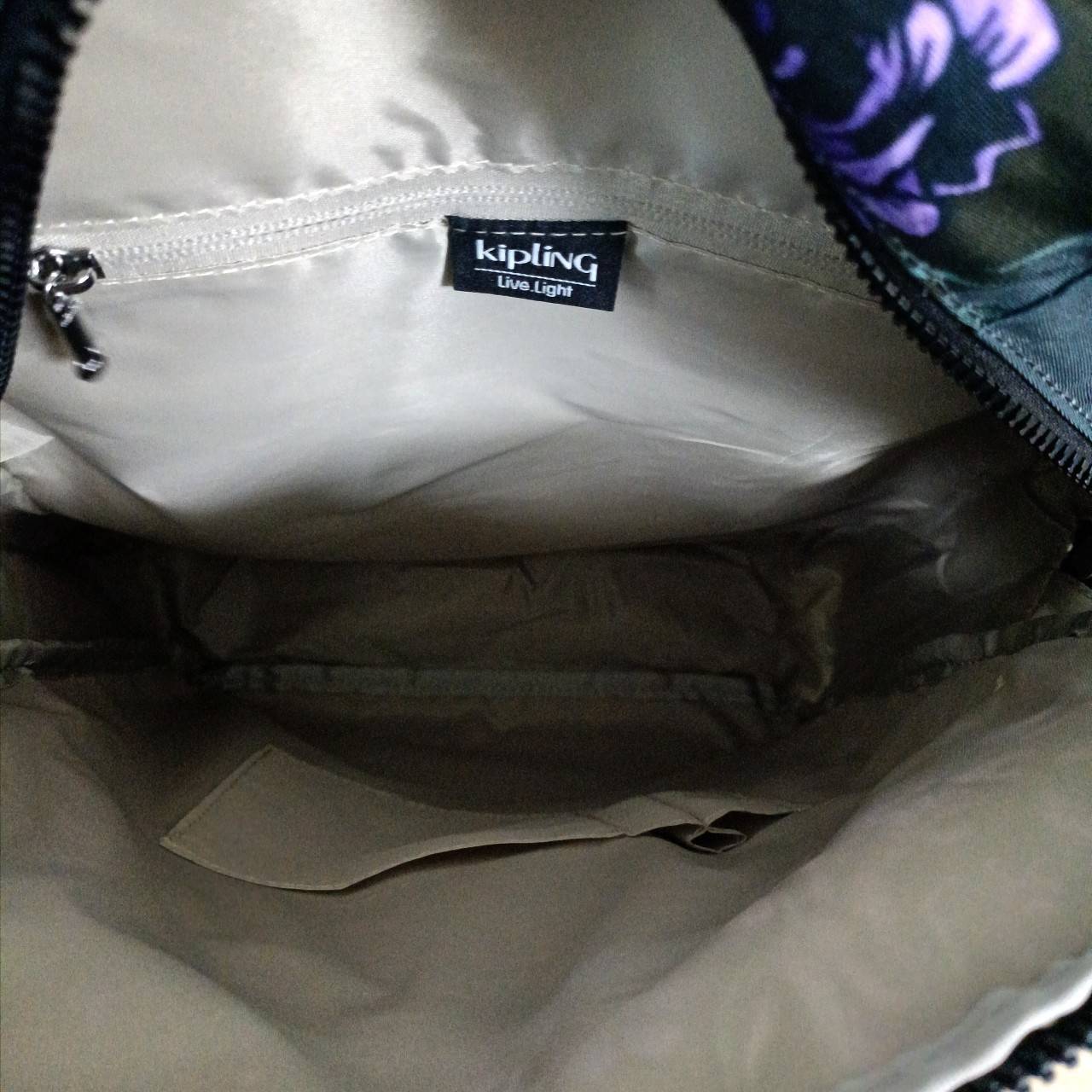 กระเป๋าเป้ KIPLING Hendry Backpack กระเป๋าสะพายหลัง