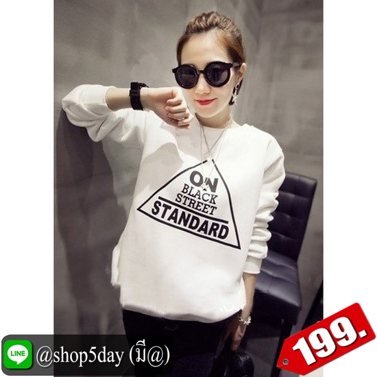 🔥 เสื้อกันหนาว สกรีนลายตัวอักษรในรูปสามเหลี่ยม ‼️