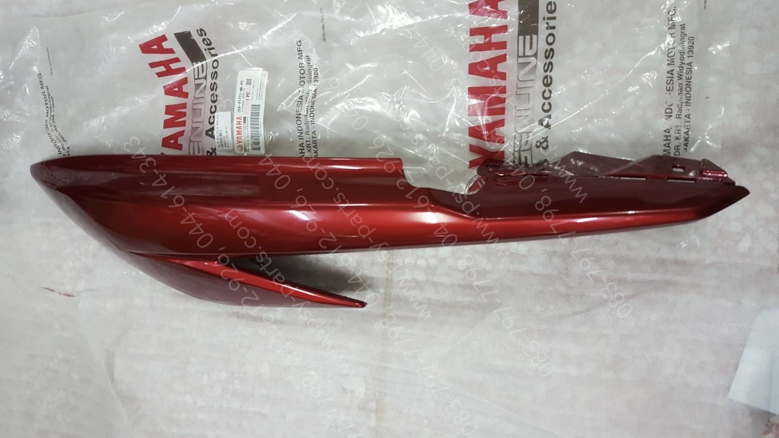 ฝาครอบข้างซ้าย GT 125 แท้ๆ สีแดงบรอนซ์ (918) 2SX-F1711-00-P2