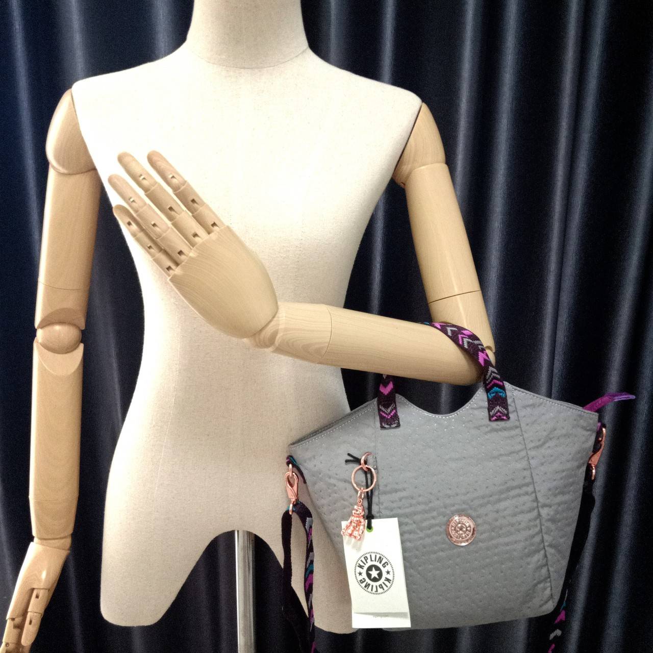 KIPLING กระเป๋าสะพาย กระเป๋าถือ NORI Handbag & Shoulder bag