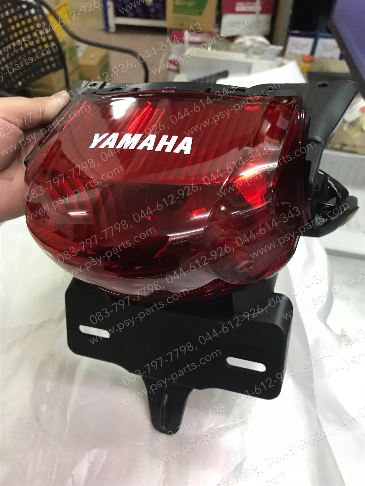 ไฟท้ายชุด FIORE แท้ๆ 52B-H4700-00