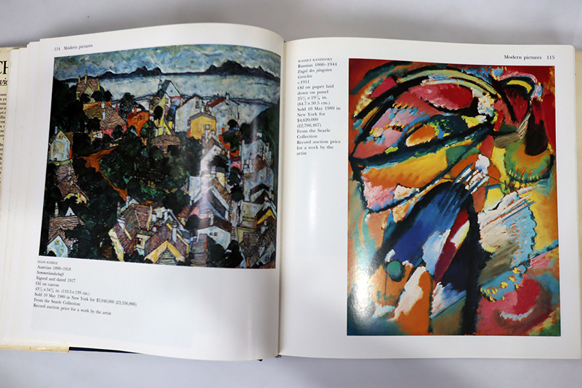 Christie' s Review of the Season 1989