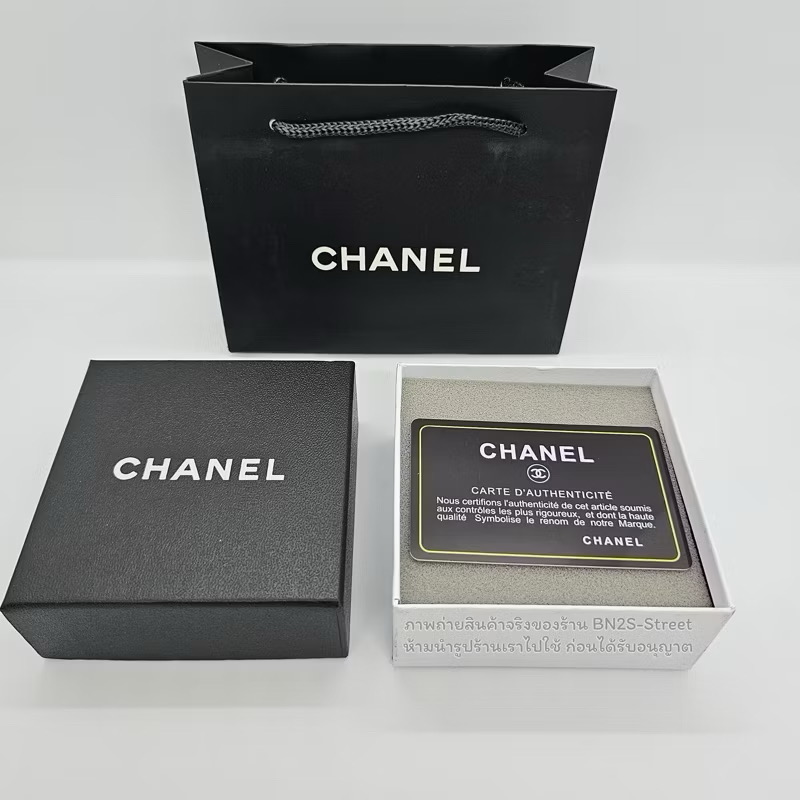กล่องใส่เครื่องสำอาง เครื่องประดับ Chanel พร้อมการ์ด ถุงกระดาษ