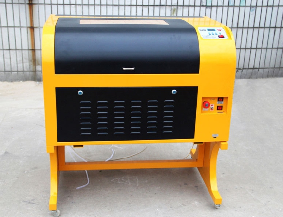 เครื่องแกะสลักเลเซอร์ รุ่นGY4060/460 50W/60W/80W/100W