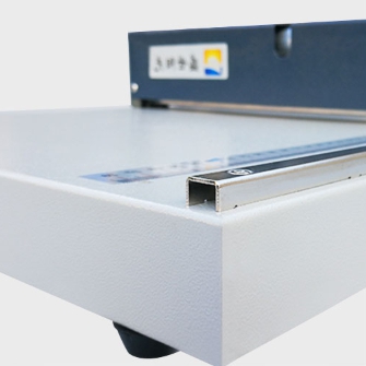 เครื่องพับสันปรุเส้น รุ่นH460B 3 in1