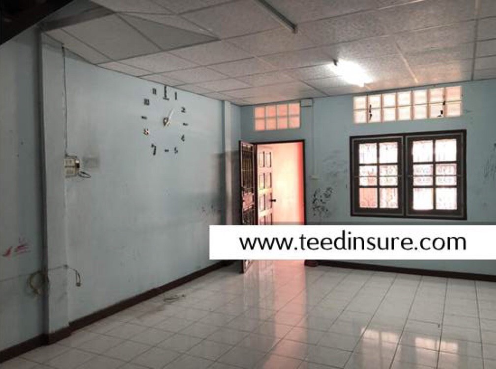 ขายทาวน์เฮ้าส์ หมู่บ้านภาสกร2 ถนนเอกชัย บางบอน