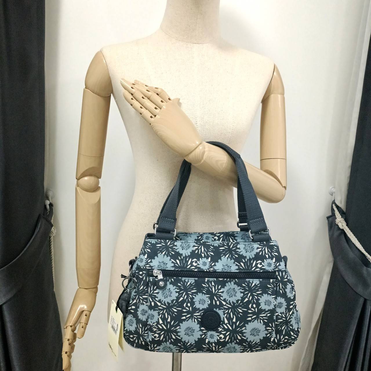 กระเป๋าสะพาย คิปลิง คิปลิ้ง คิบลิง Kipling Damen Orelie