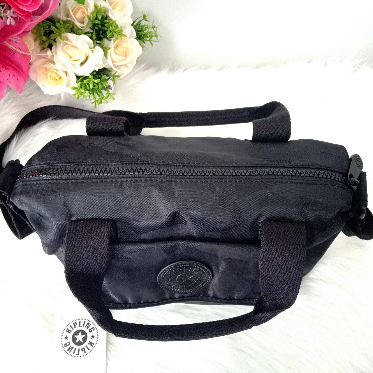 KIPLING BRYNNE Satin Camo กระเป๋าถือ สะพายข้าง