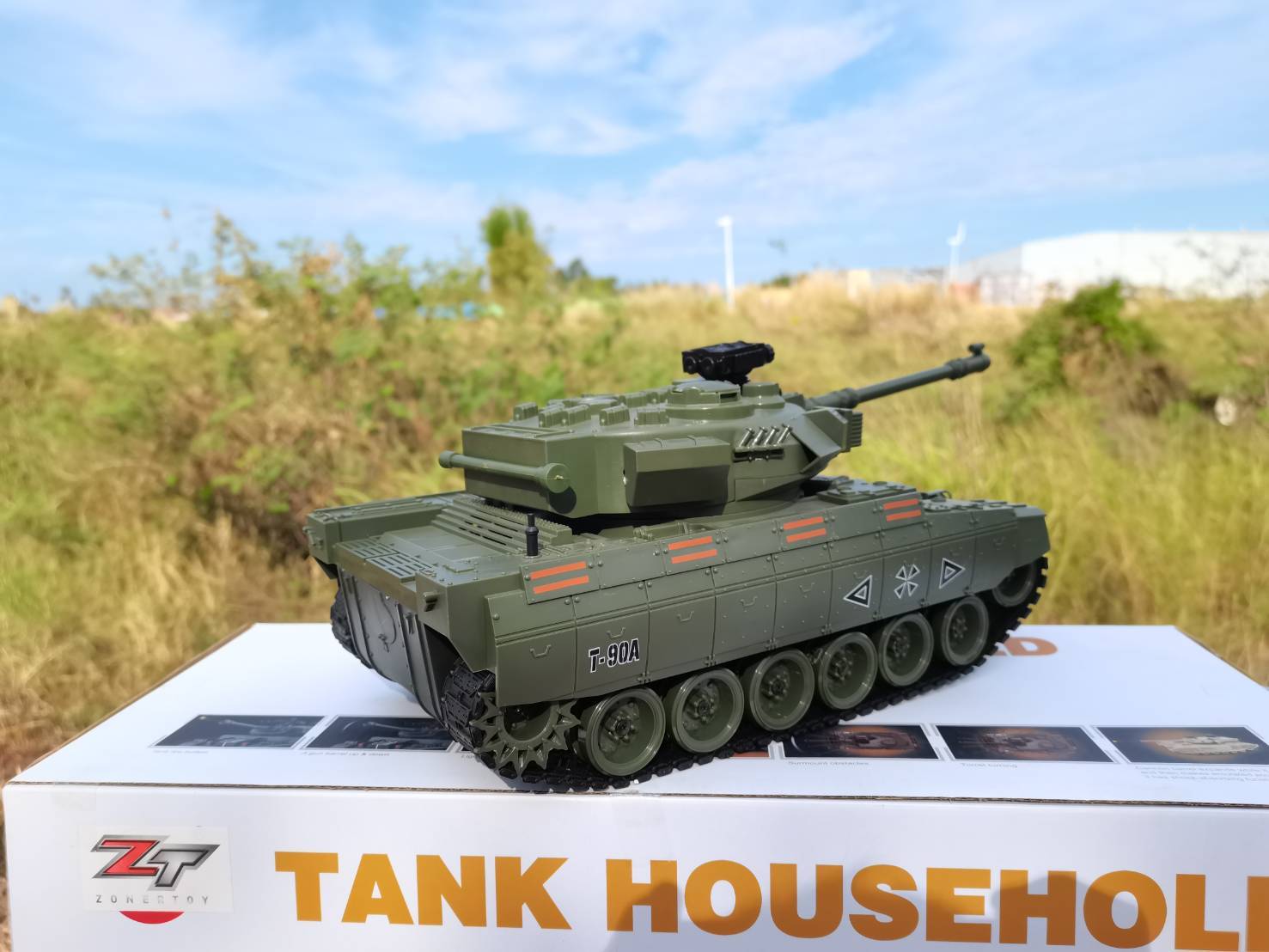 รถถังบังคับวิทยุ tank household t90a 1/20 ระบบวิทยุ 2 4 GHZ ควบคุม หมุนป้อมปืน และยิงกระสุน BB GUN ชุดพร้อมเล่น RTF" มีเสียง การทำงานเหมือนจริง สินค้างานสเกลสวยมาก