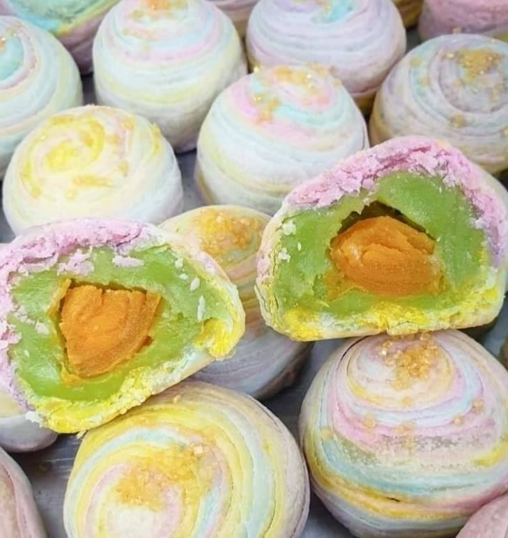 ขนมเปี๊ยะ น้องหมีกับผองเพื่อน