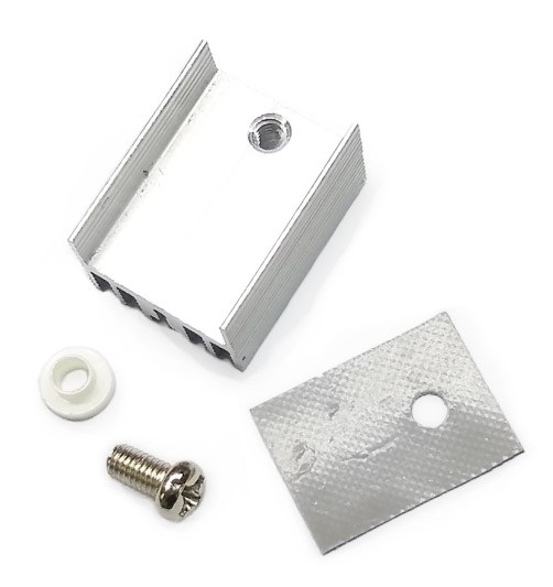 แผ่นซิลิโคน TO-220 insulating pad size 19x13 mm. silicone heat sink insulation Sheet Plate Thermal Insulation Film ระบายความร้อน