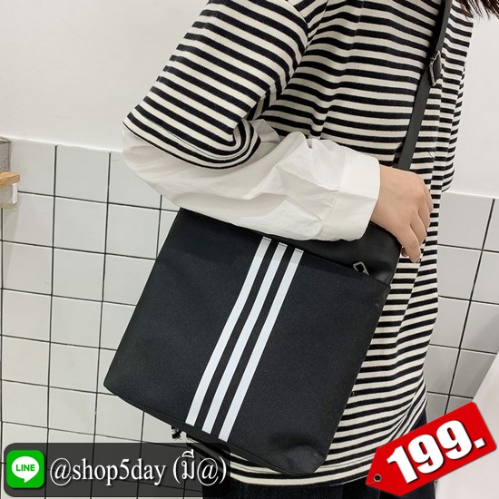 ♨️ Adidas กระเป๋าสะพายข้าง ใบใหญ่งานสวย ♨️