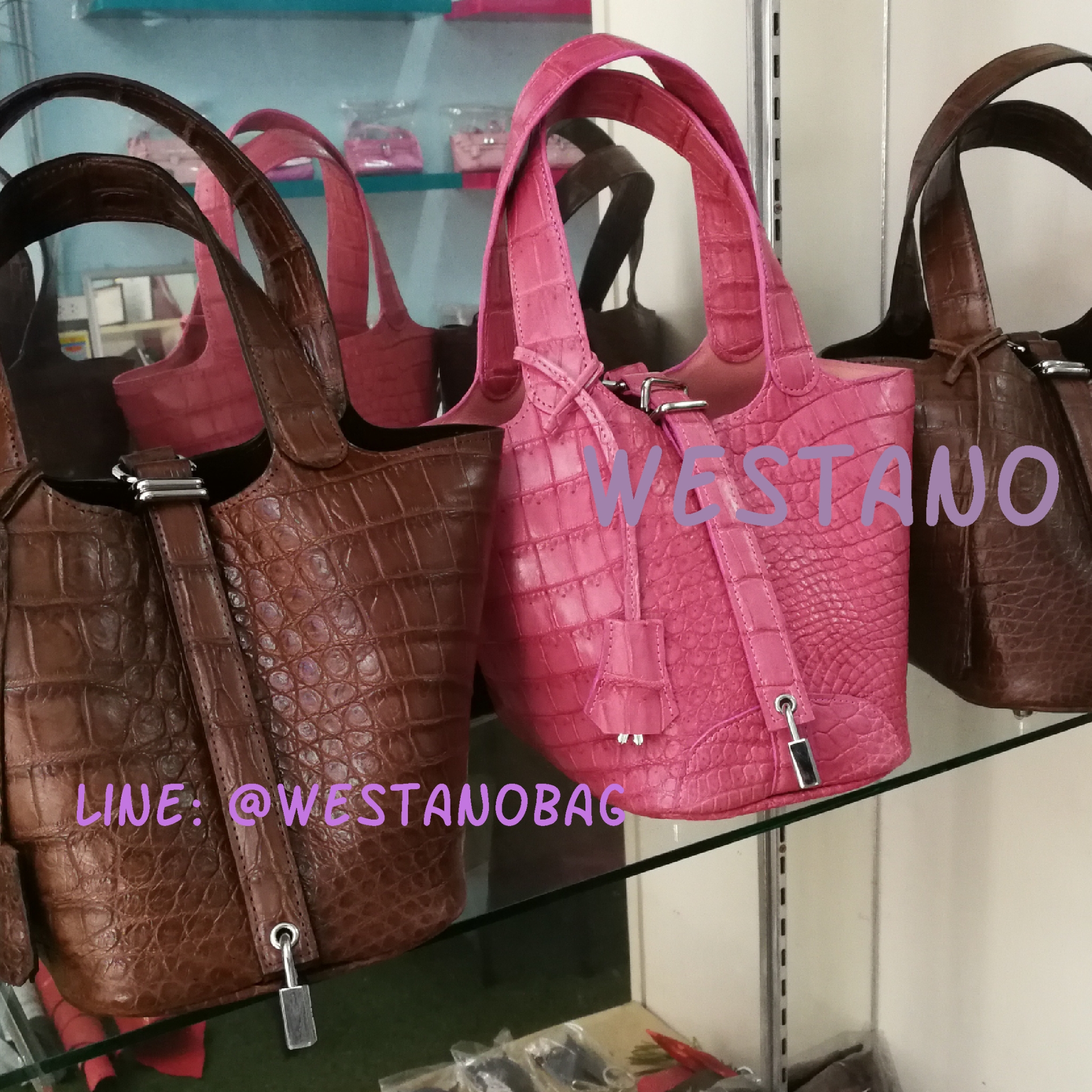 กระเป๋าถือสตรีหนังจระเข้แท้ สีชมพู รหัส CRW0218H-13