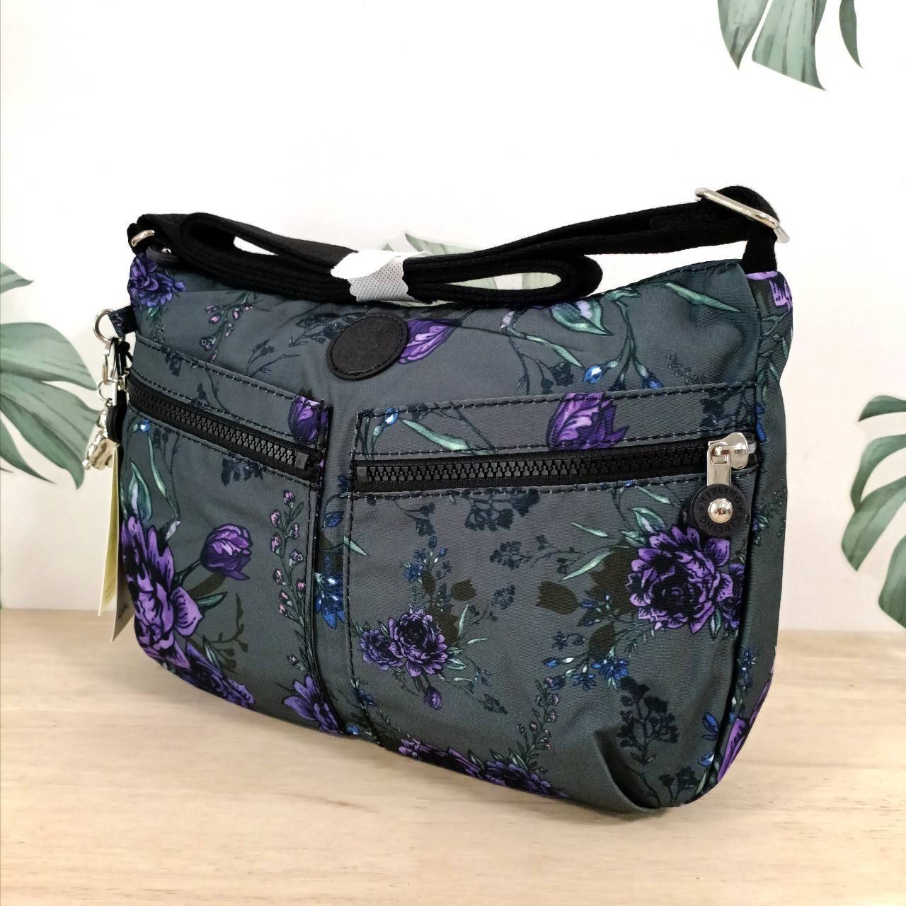 กระเป๋าคิปลิ้ง KIPLING กระเป๋าสะพายข้าง รุ่น Izellah