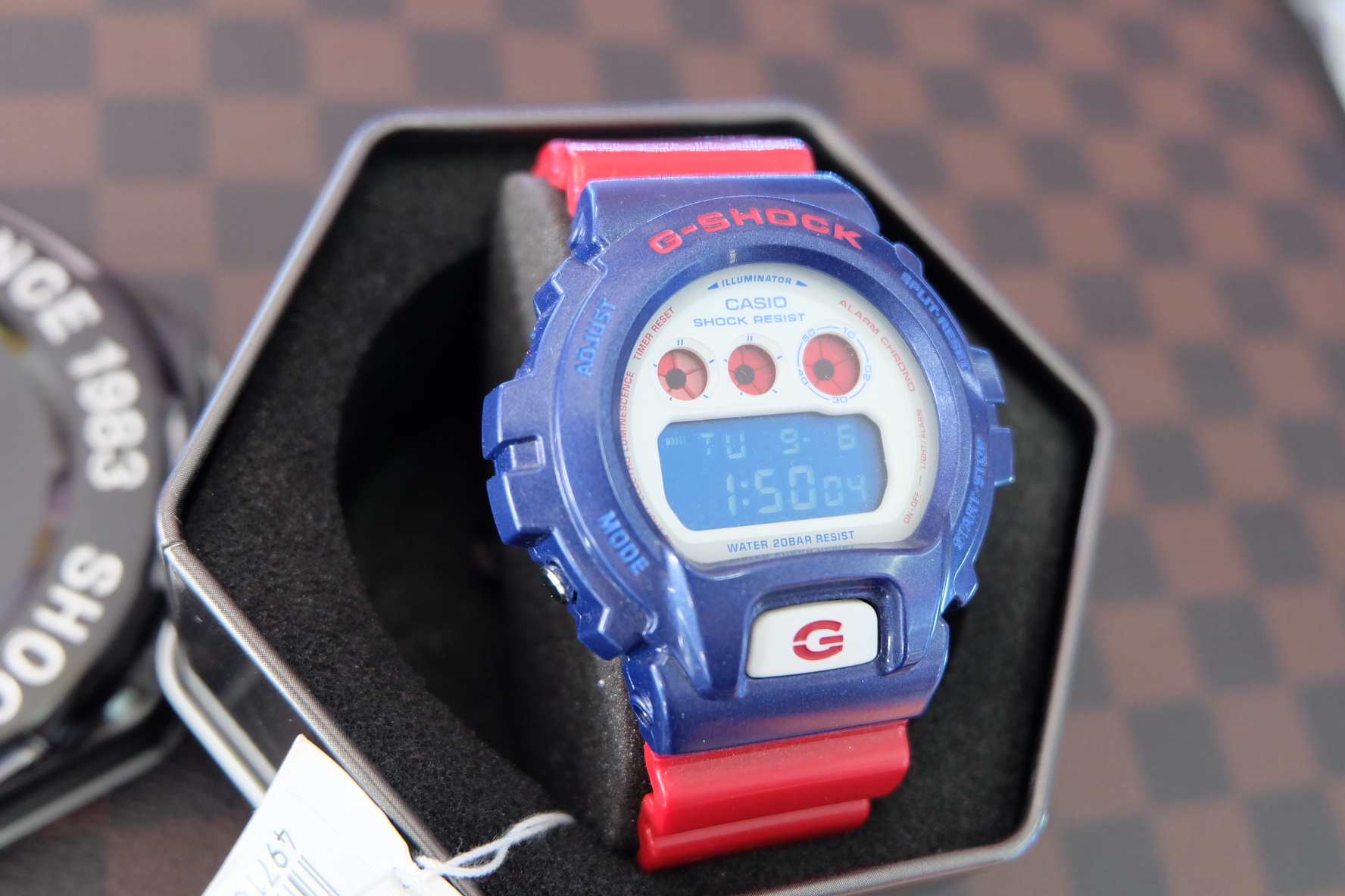 Casio G-Shock ชาย DW-6900AC-2DR