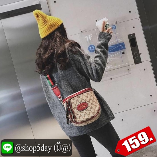 ♨️ กระเป๋าสะพายข้างสุดฮิตแนวหรู ปี 2020 จร้า ⚡️