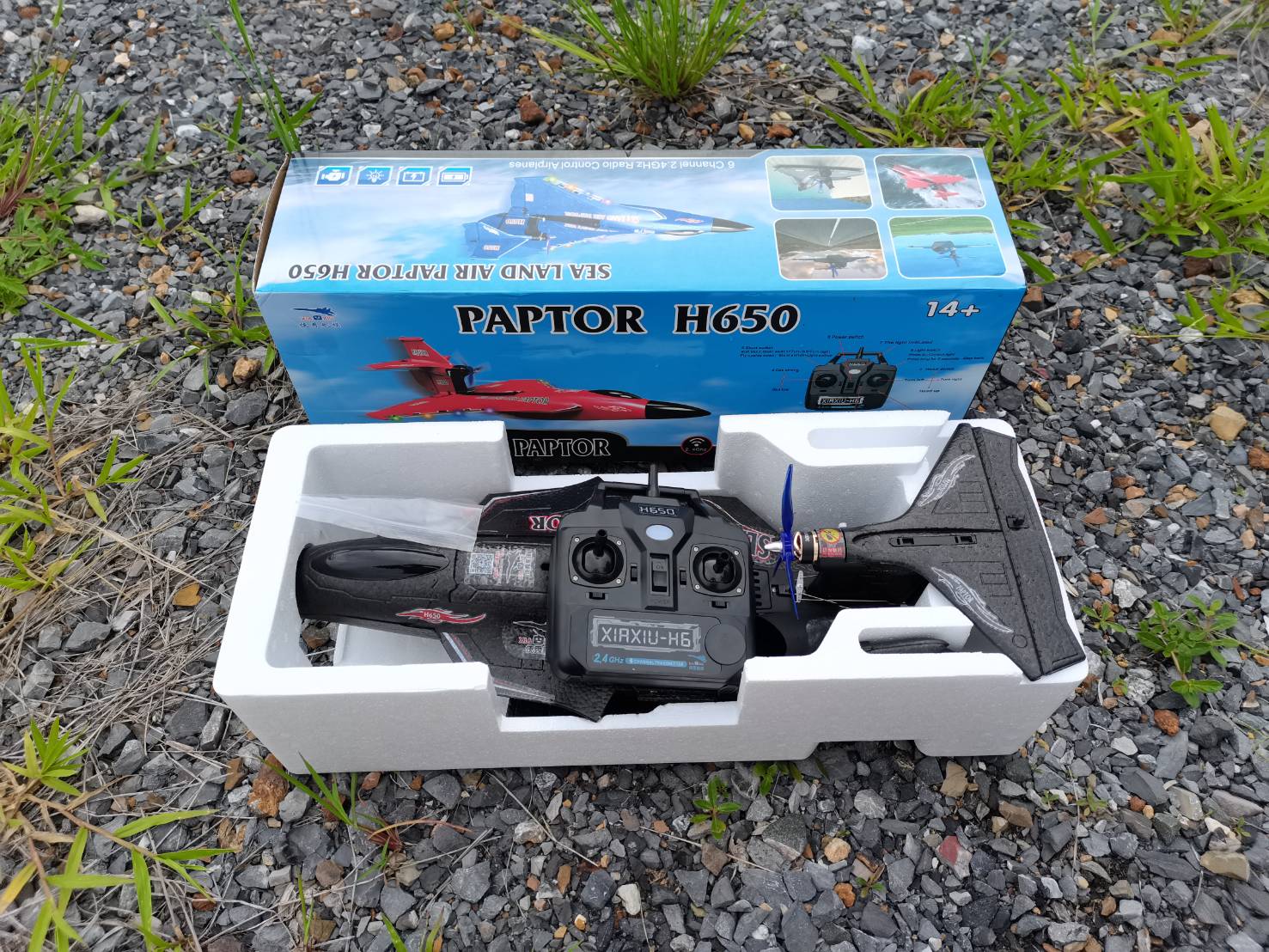 เครื่องบินบังคับวิทยุสะเทินน้ำ Raptor H650 2.4GHz 6CH RC 490มม. wingspan Smart BALANCE EPP Warbird Fighter seaplane RTF สินค้าชุดพร้อมเล่น