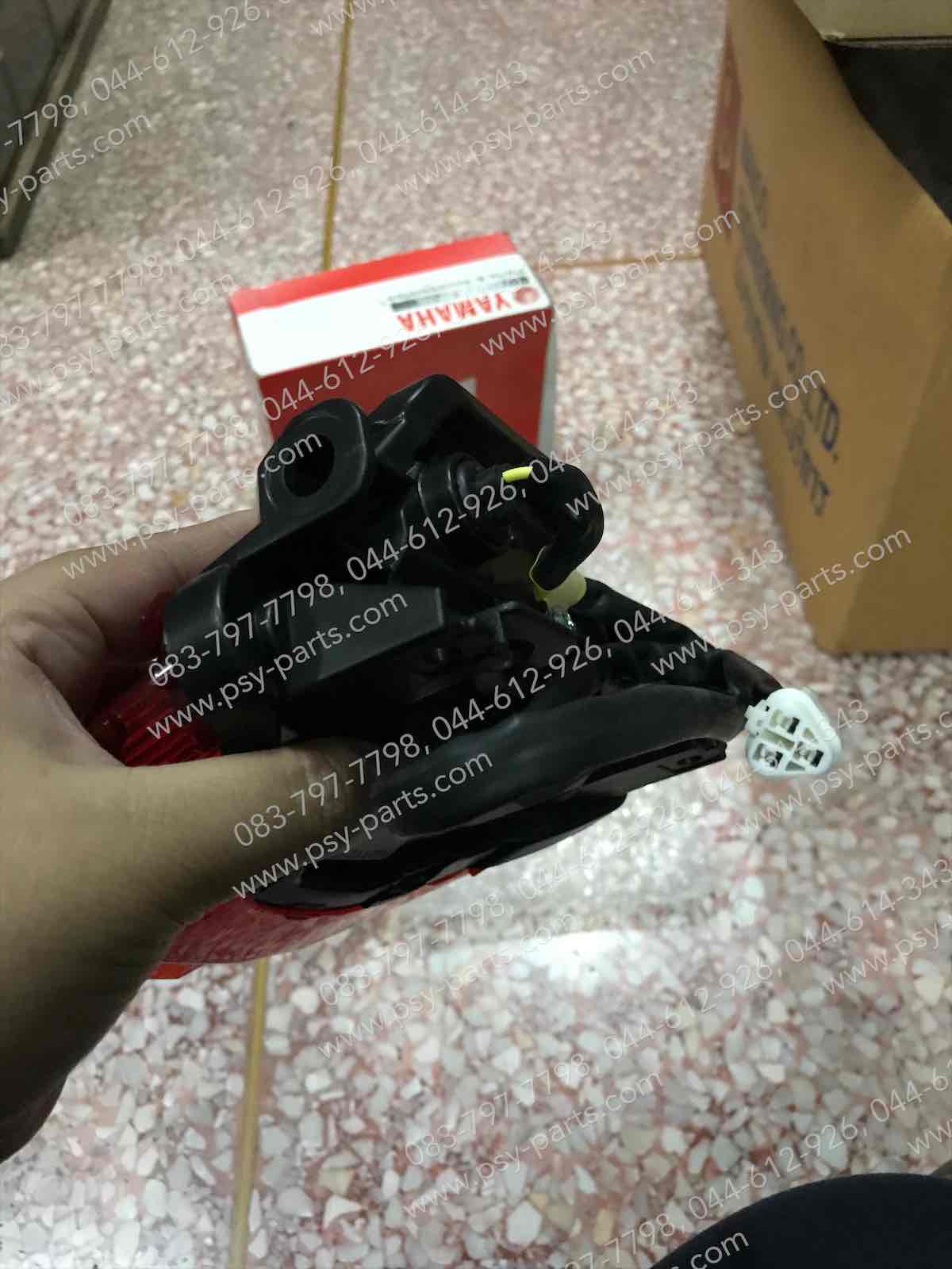 ไฟท้ายชุด YZF/R 3 แท้ๆ 1WD-H4710-01