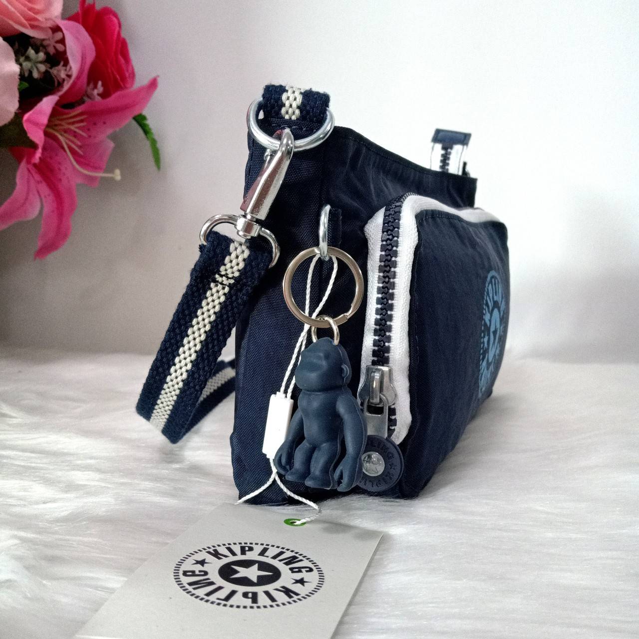 กระเป๋าสะพาย Kipling คิปลิ้ง คิบลิง KIPLING Basic MYRTE Convertible bag