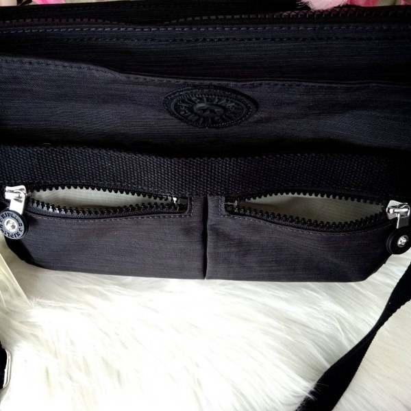 กระเป๋าสะพาย Kipling Angie คิปลิ้ง คิปลิง คิบลิ้ง กระเป๋าสพายข้าง แบรนด์แท้
