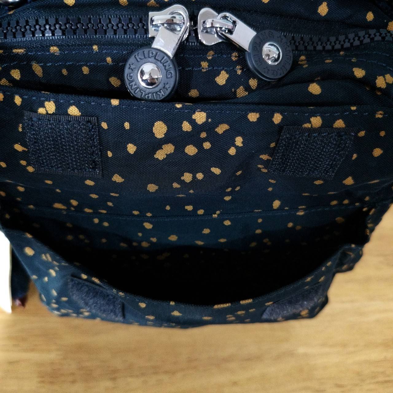 คิปลิ้ง Candy 2 ways backpack กระเป๋าเป้ สะพายข้าง กระเป๋าถือ KIPLING