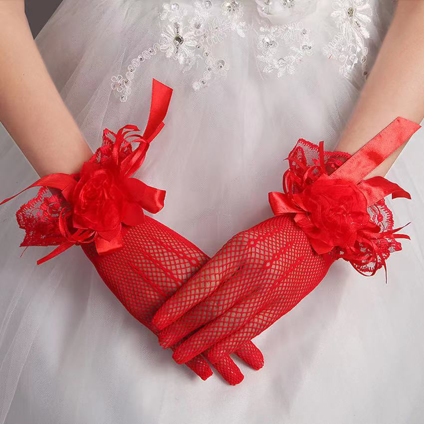 ถุงมือตาข่ายสีแดงยืด ติดดอกไม้สวยหรู ลูกไม้ เหมาะเด็กโตถึงผู้ใหญ่