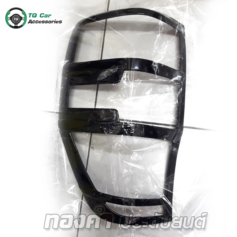 ครอบไฟท้าย FORD RANGER 2012 ดำเงา