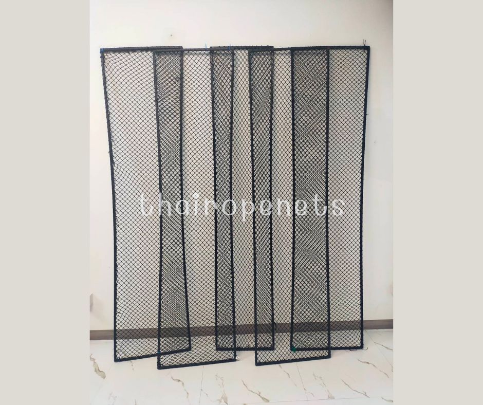 ตะแกรงตาข่าย Loft Style ตกแต่งบ้าน ตกแต่งคาเฟ่ ตกแต่งรีสอร์ท ตกแต่งร้านอาหาร พร้อมโครงเหล็กติดตั้งง่ายใช้งานได้ทันที