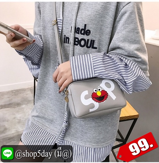 ⚡️ กระเป๋าสะพายข้าง Supreme ลาย Elmo ⚡️