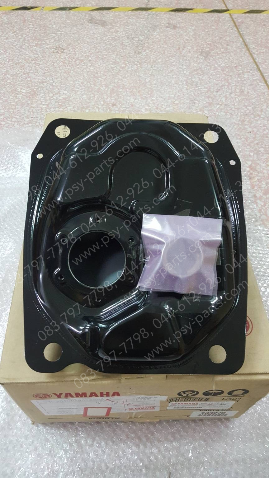 ถังน้ำมัน SPARK 135-I แท้ๆ สีดำ 2S5-F4110-00 (รุ่นหัวฉีด ใช้ไม่ได้กับรุ่นคาร์บู)