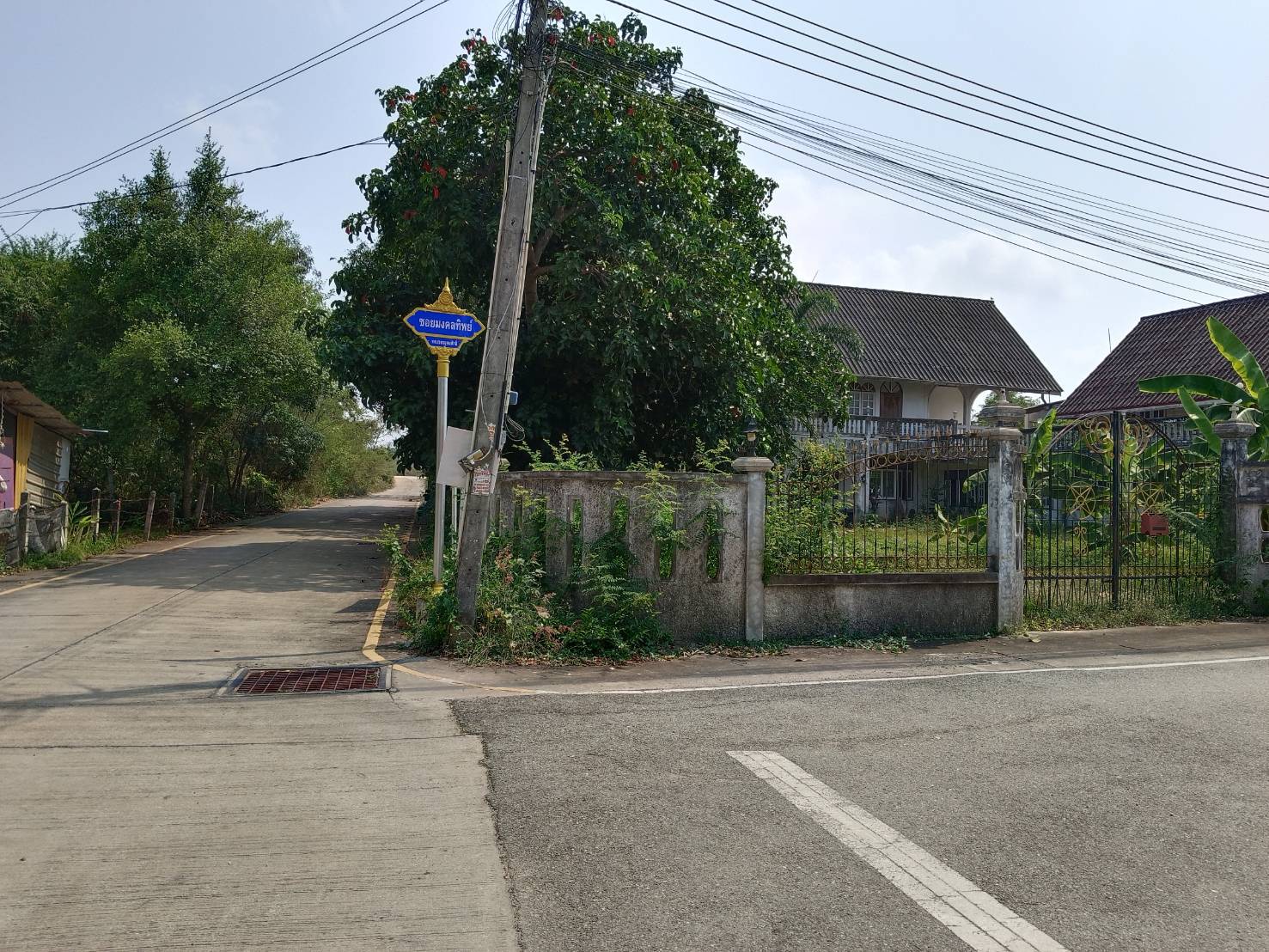 ขายบ้านที่ตำบลสัตหีบ อำเภอสัตหีบ จังหวัดชลบุรี เนื้อที่ 685.70 ตารางวา ใกล้ห้างแมคโคร สัตหีบ