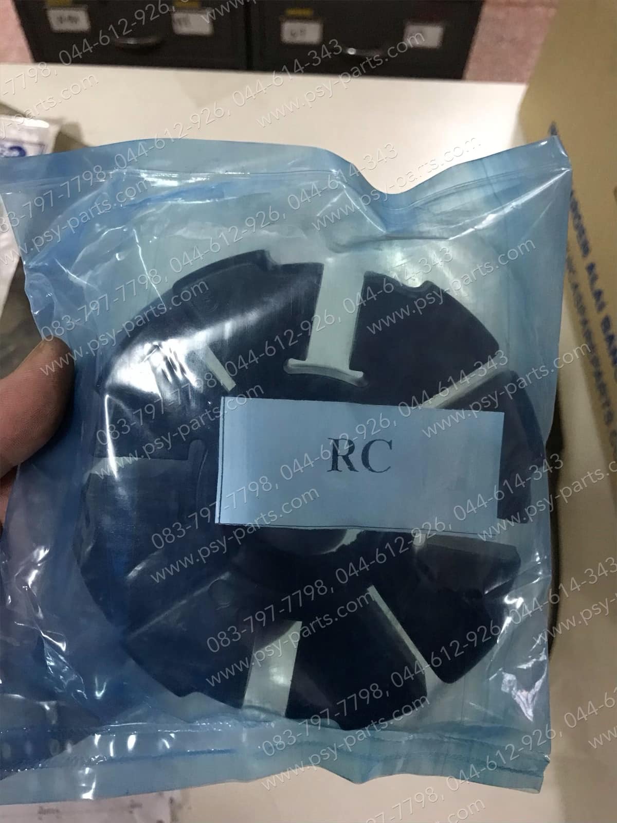 ยางกันกระชาก FR 80, A 100, A 80, AKIRA, CRYSTAL, F 50, F 70, FD 110, GP 100, GT 100, RC 80, RC 100, ROYAL, SPRINTER, SWING, TORA 100 (T)
