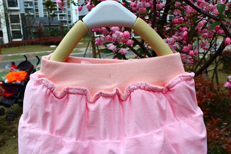 กระโปรงสีชมพูซ้อนหลายชั้น พลิ้วสวยหวาน