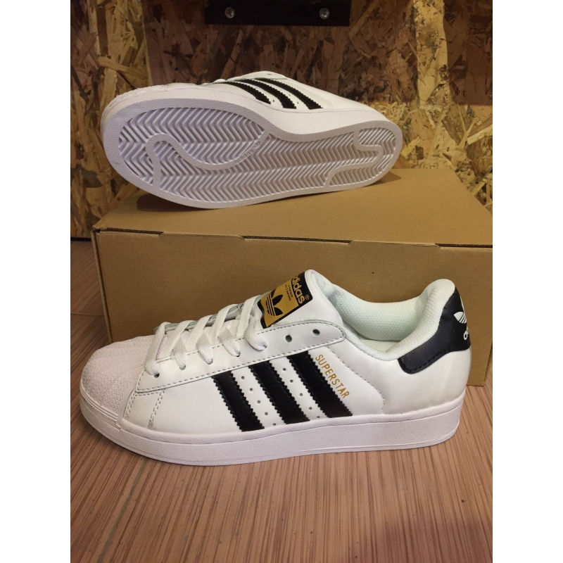 รองเท้าผ้าใบ Adidas superstar 80s vintage White - Black