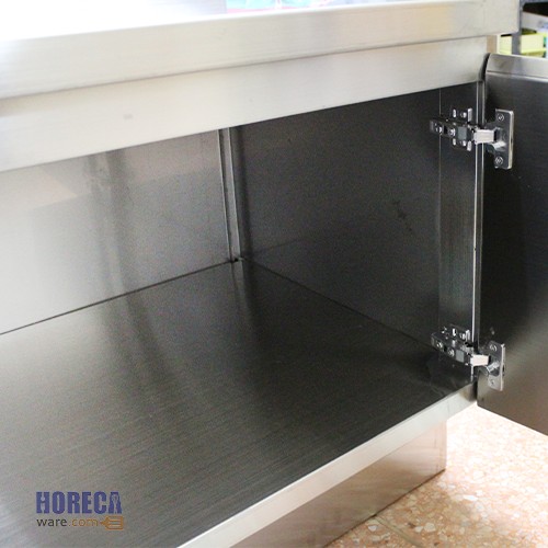 โต๊ะสแตนเลส วางเตาแก๊ส มีช่องเก็บของบานสวิง ตราแมสเตอร์แวร์