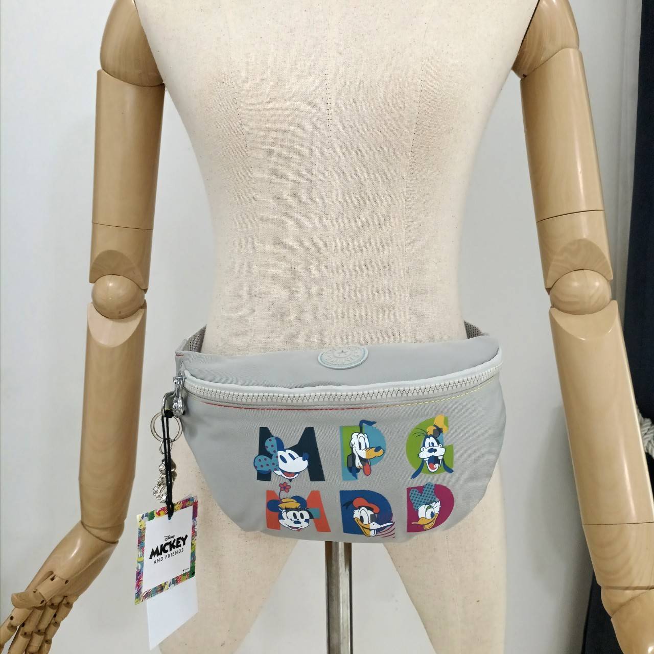 กระเป๋าคาดเอว คิปลิ้ง Kipling Fresh Disney's Mickey Mouse