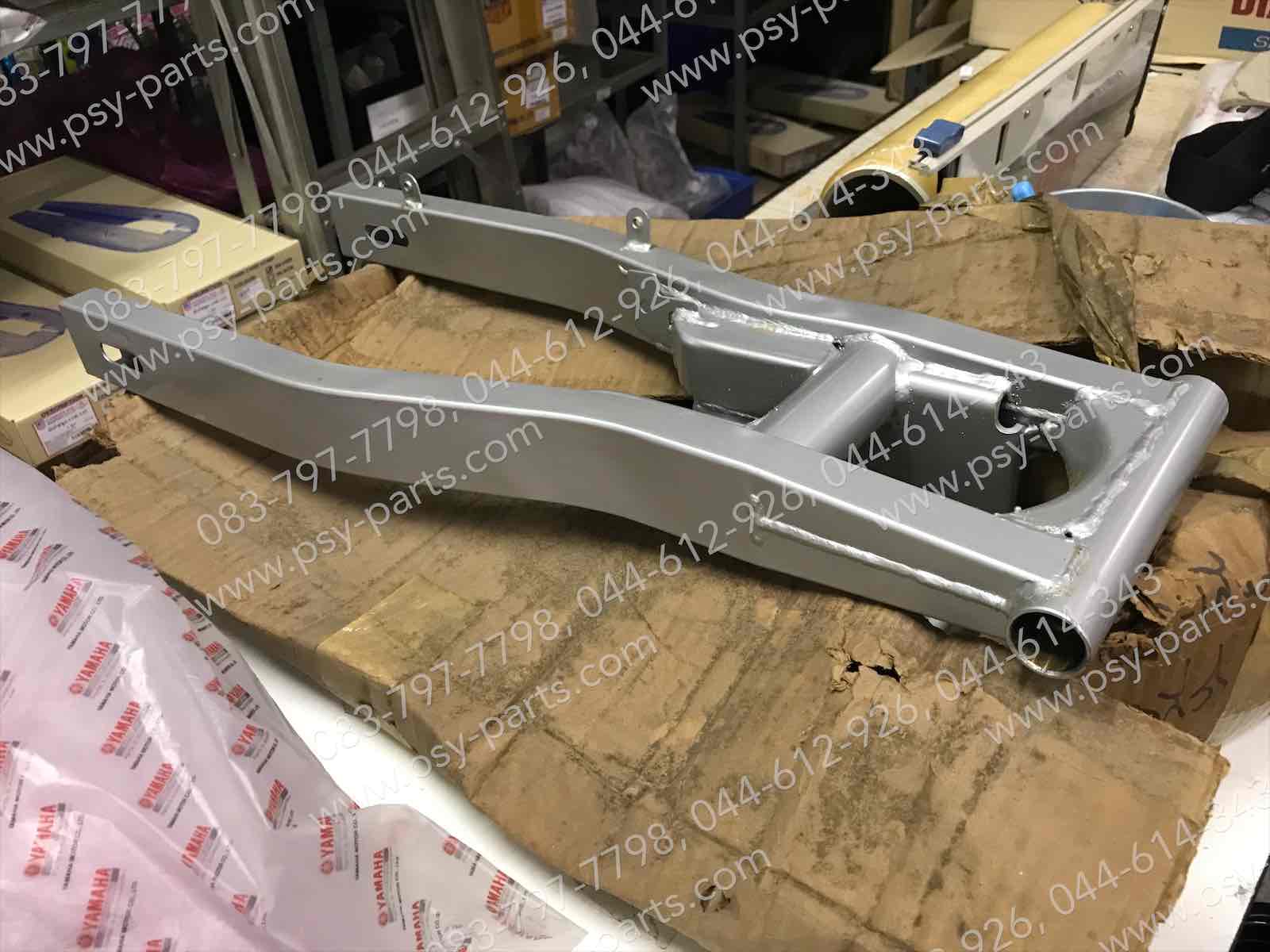 ตะเกียบหลัง AKIRA แท้ๆ 61100-21D00607T