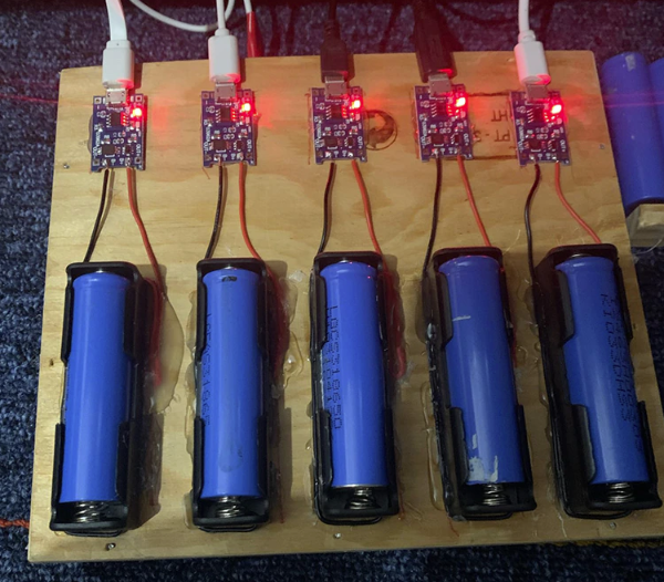 รางถ่านขนาด 18650 แบบ 1 ก้อน 3.7V พร้อมสายไฟ 1 Slots Battery Box Rechargeable Battery Holder