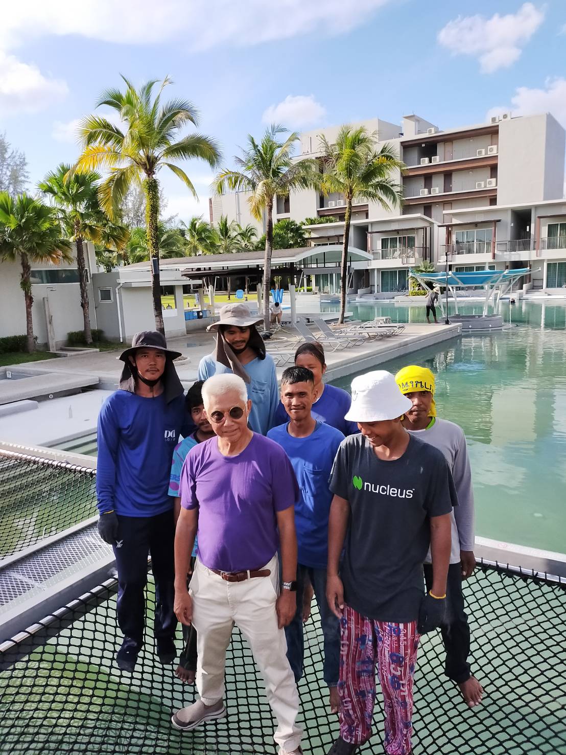 ตาข่ายรีสอร์ท รุ่น Premium Hammock ถักทอไร้ปม นั่งนอนสบาย งานถักตาข่ายสีสัน