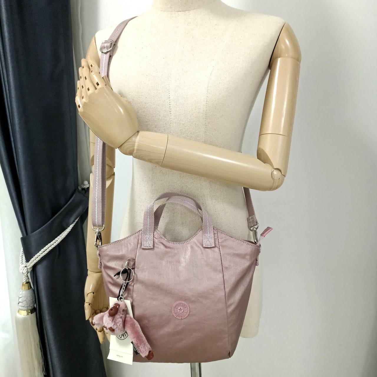 KIPLING กระเป๋าสะพาย กระเป๋าถือ NORI Handbag & Shoulder bag