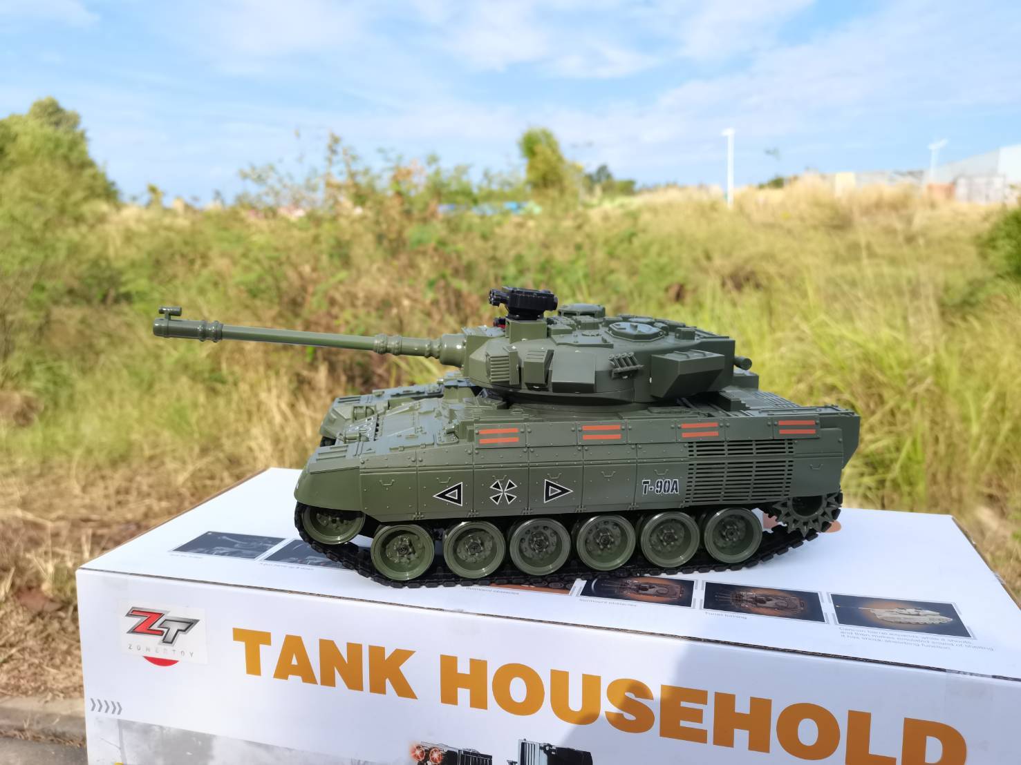 รถถังบังคับวิทยุ tank household t90a 1/20 ระบบวิทยุ 2 4 GHZ ควบคุม หมุนป้อมปืน และยิงกระสุน BB GUN ชุดพร้อมเล่น RTF" มีเสียง การทำงานเหมือนจริง สินค้างานสเกลสวยมาก