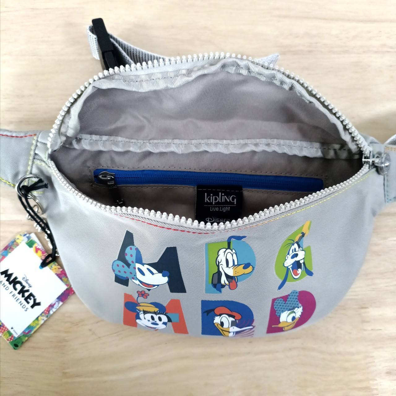 กระเป๋าคาดเอว คิปลิ้ง Kipling Fresh Disney's Mickey Mouse
