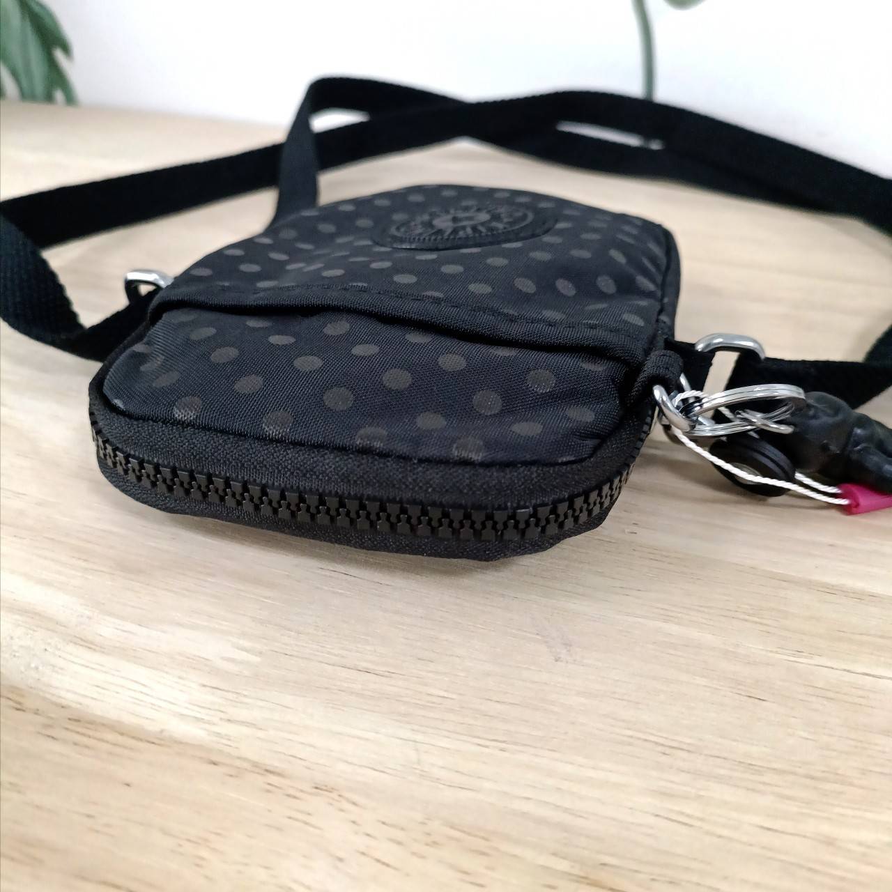 กระเป๋าใส่โทรศัพท์ KIPLING Tally crossbody กระเป๋าคิปลิ้ง