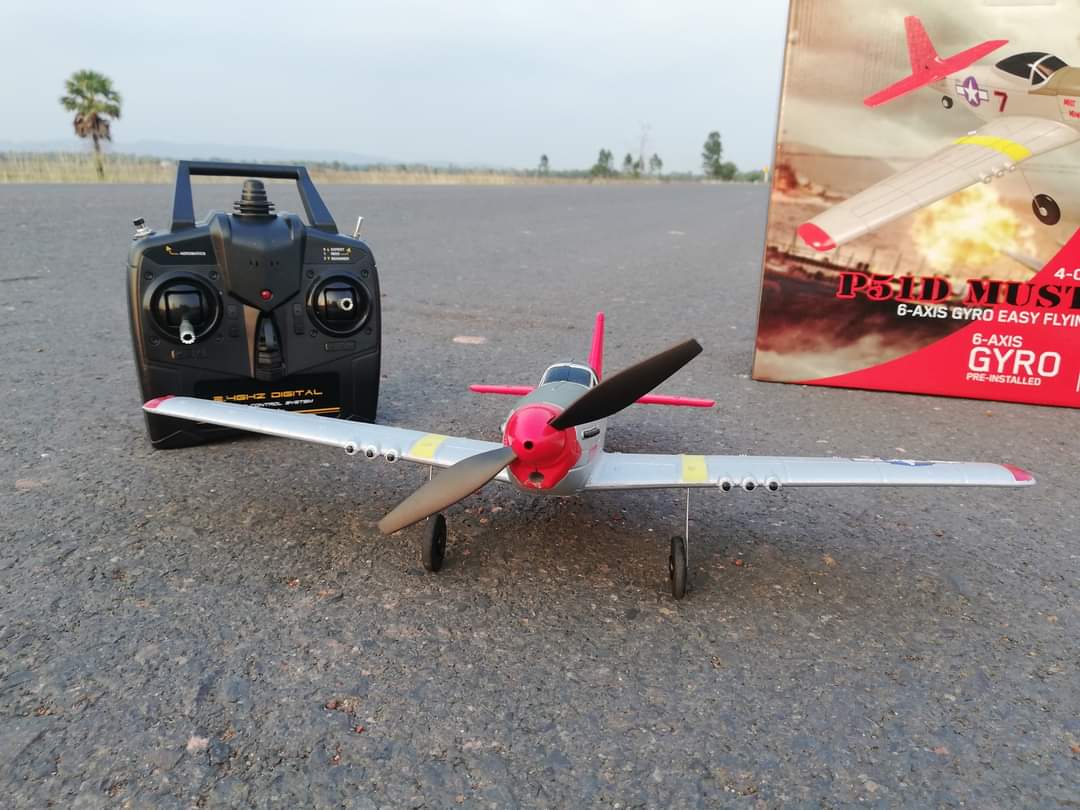 เครื่องบินบังคับวิทยุ Eachine Mini Mustang P-51D ระบบ 4CH ชุดพร้อมเล้น RTF