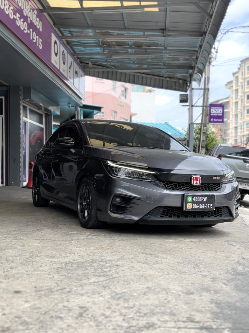 **Honda City Turbo อัพเกรดช่วงล่างแบบหนึบ นุ่ม ดูดถนน step ใช้งานประจำวัน! ✨** เจ้าของ **Honda City Turbo** ที่มองหาโช้คอัพที่จะช่วยยกระดับการขับขี่ให้สนุกและมั่นใจมากขึ้น... เราขอแนะนำชุดอัปเกรดที่ครบจบในที่เดียว! **ติดตั้งโช้คอัพ Silver's NeoMAX Prime พร้อมอะไหล่ส่วนควบใหม่ทั้งหมด พร้อม set เสตปไม่จั้มพ์ ไม่จุก ไม่เด้ง** **สิ่งที่จะได้รับหลังจากติดตั้ง:** * **ฟีลลิ่งสปอร์ตเต็มขั้น:** โช้คอัพ Silver's NeoMAX Prime ที่เน้นความหนึบแน่น ช่วยให้การเข้าโค้งและการควบคุมรถแม่นยำขึ้น * **ปรับได้ 30 ระดับ:** สามารถปรับความแข็ง-อ่อนของโช้คอัพได้อย่างละเอียด ตั้งแต่นุ่มสบาย หนึบแน่น ไปจนถึงเฟิร์มกระชับ * **ปรับความสูง-ต่ำได้:** สามารถปรับความสูงของรถได้ตามต้องการ ให้ได้สไตล์ที่ลงตัว * **ทนทานและประสิทธิภาพสูง:** ผลิตด้วยวัสดุคุณภาพสูง ทำให้โช้คอัพทนทานต่อการใช้งานหนัก และทำงานได้อย่างเต็มประสิทธิภาพ * **จบครบทุกปัญหาช่วงล่าง:** เปลี่ยนพร้อมอะไหล่ส่วนควบที่จำเป็นทั้งหมด ทำให้ช่วงล่างกลับมาสมบูรณ์แบบ **เหมาะสำหรับใคร?** * เจ้าของ City Turbo ที่ชื่นชอบการขับขี่แบบสปอร์ต * ผู้ที่ต้องการอัปเกรดช่วงล่างให้มีความมั่นคง ปลอดภัย และควบคุมได้ดั่งใจ **👉 เปลี่ยนฟีลลิ่งการขับขี่ของคุณให้ดีกว่าเดิมด้วย Silver's NeoMAX Prime!** **📌 สอบถามข้อมูลเพิ่มเติม หรือนัดหมายเข้ารับบริการ** ☎️ : 08-6569-1915 ☎️ : 08-6544-5963 💬 Line id : @88rw 📍 Location : https://goo.gl/maps/HrNUAZXPN94KvxZ98 🌐 Facebook : https://www.facebook.com/88rwtire #Honda #City #CityTurbo #Silvers #NeoMAXPrime #โช้คอัพ #ช่วงล่าง #ยางเจริญรุ่งเรือง #นนทบุรี #งามวงศ์วาน #ยางรถยนต์นนทบุรี #ช่วงล่างรถยนต์ #โช้คอัพรถยนต์